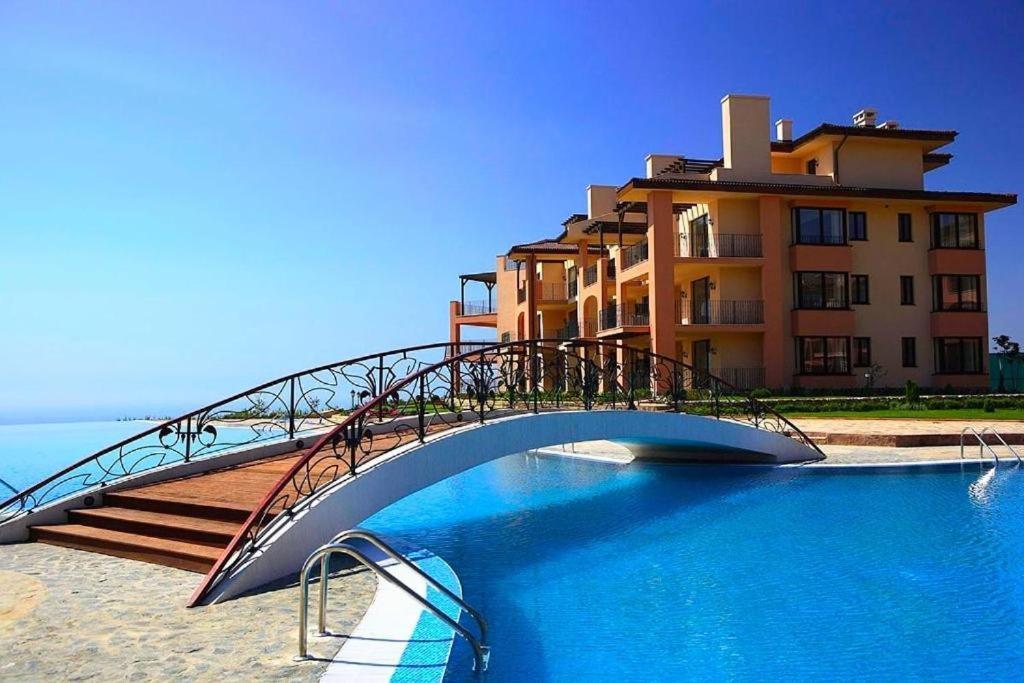 Sea View Apartment Kaliakria Resort Топола Екстериор снимка