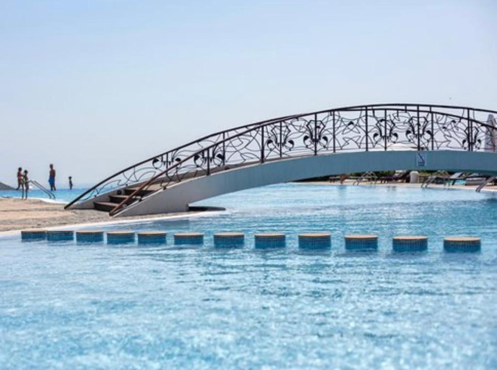 Sea View Apartment Kaliakria Resort Топола Екстериор снимка